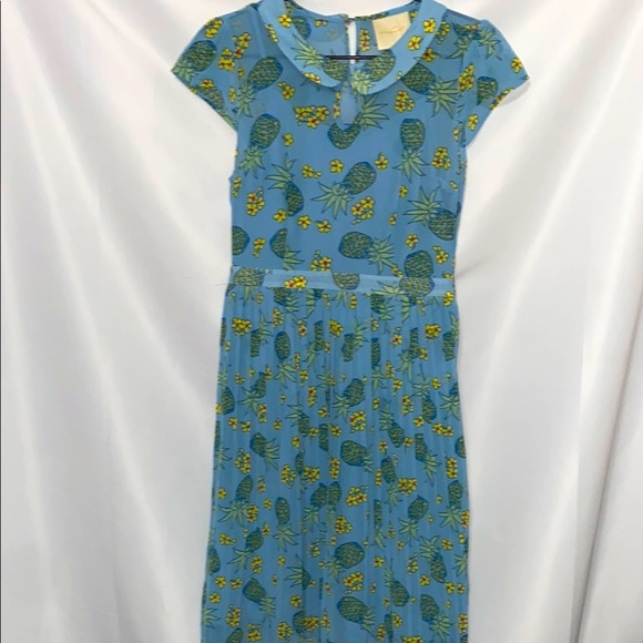 Modcloth Blue Flutter Sleeve Sundress See measurements Pineapple design pleated - Picture 1 of 14